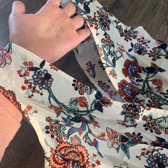 ILLA ILLA Floral tank top romper - Picture 7 of 7